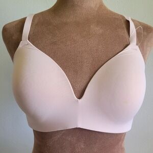 Secret Treasures Wirefree Bra Mystical Rose Pink Convertible 38B see spot in pic